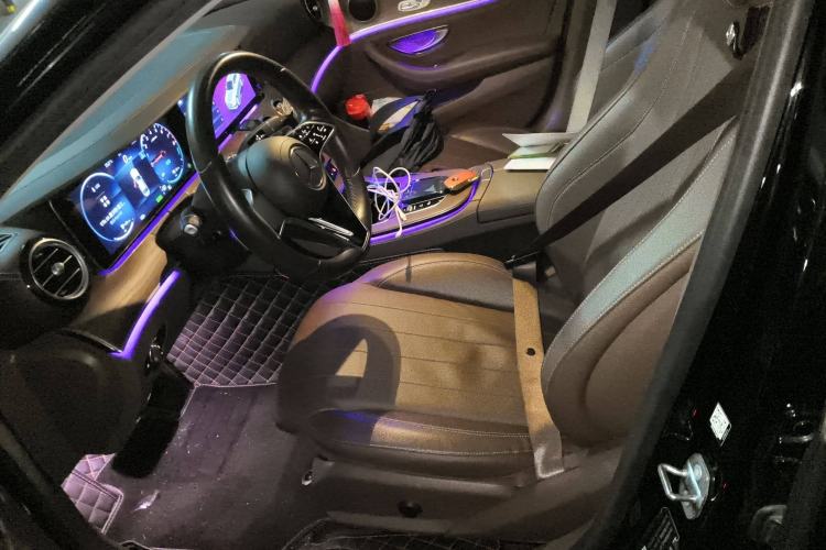 Used Mercedes-Benz E-Class New Energy 2022 Restyled E 350 e L Plug-in Hybrid Sedan Left Front Seat