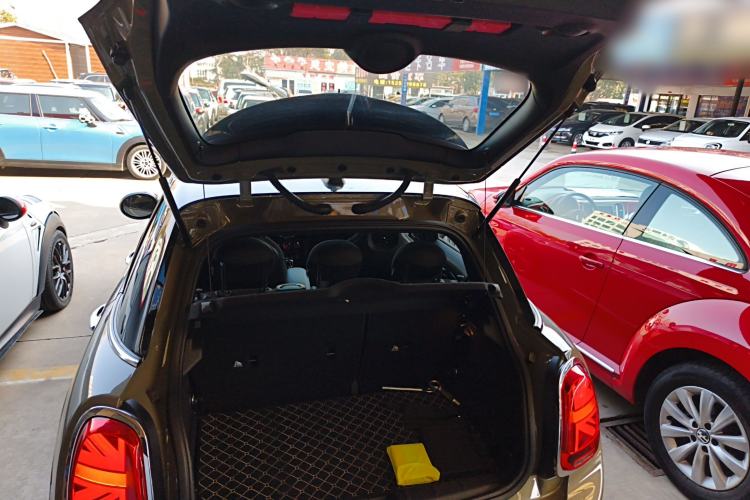 Used MINI MINI 2019 1.5T COOPER Racing Edition Five-Door Model