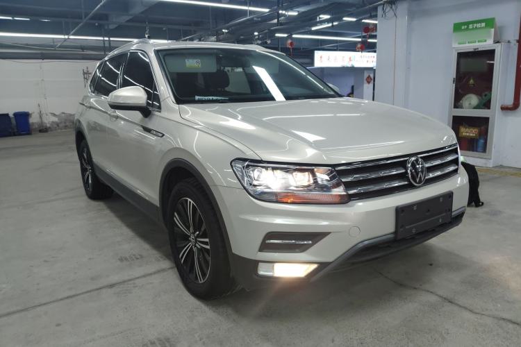 Used Volkswagen Tiguan L 2021 330TSI Automatic Two-Wheel Drive Smart Edition