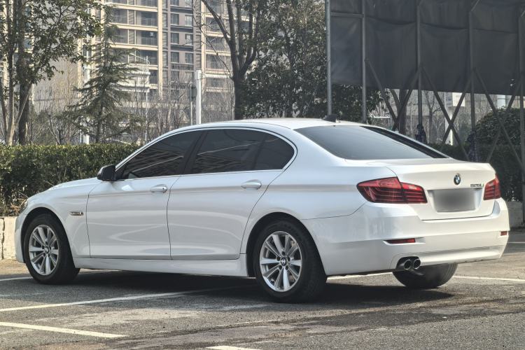 Used BMW 5 Series 2014 520Li Elegant Model
