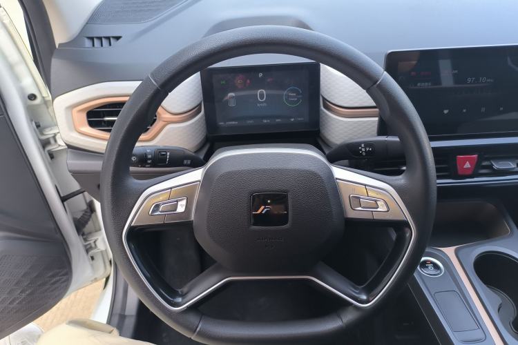 Used JAC Yiwei E10X 2024 Charming Edition 301km Lite
