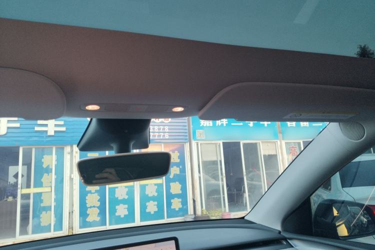 Used Tesla Model Y 2023 Rear-Wheel-Drive Version