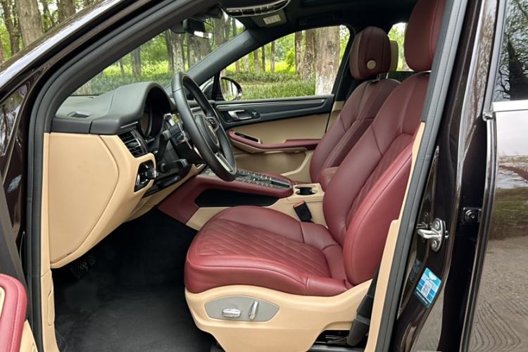 Used Porsche Macan 2018 Macan 2.0T