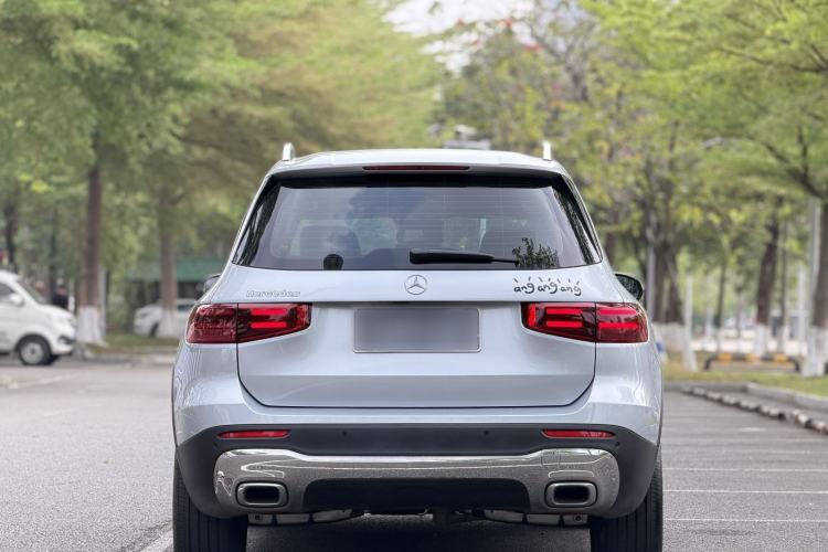 Used Mercedes-Benz GLB 2024 Refresh GLB 220 Fashion Edition Exterior 4