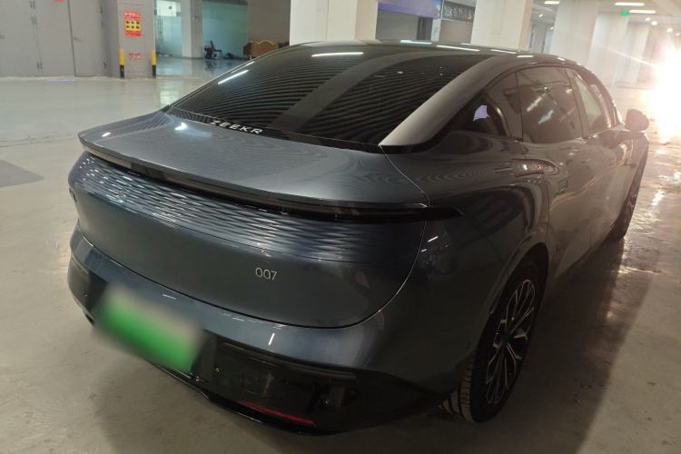 Used Zeekr 007 2025 Four-Wheel Drive Intelligent Driving Version 75 kWh
