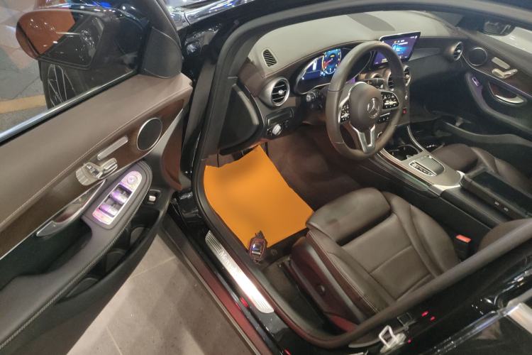 Used Mercedes-Benz GLC 2021 GLC 260 L 4MATIC Luxury Model