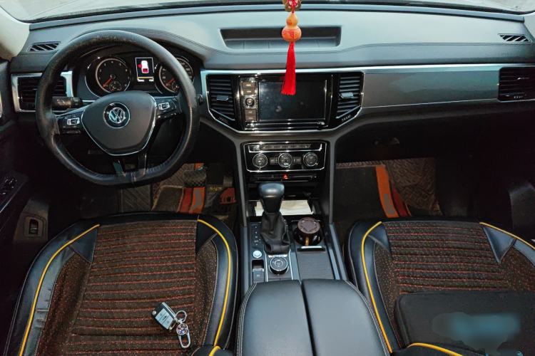 Used Volkswagen Teramont 2019 380TSI Four-Wheel Drive Luxury Version China V Standard Center Console