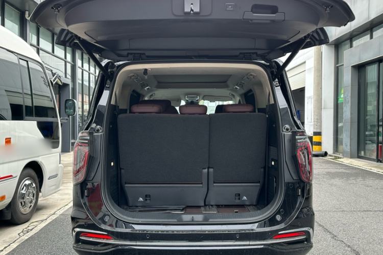 Used Hongqi HQ9 2023 2.0T Smart Connect Flagship Edition