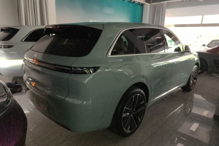 Used Li Auto L6 2025 Pro Smart Refresh Edition
