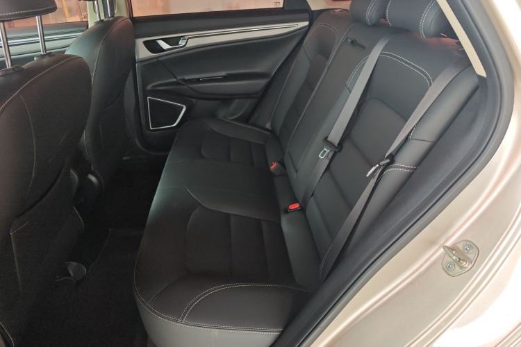 Used Geely Auto Emgrand GL 2018 1.8L Manual Elite Smart Connectivity Version