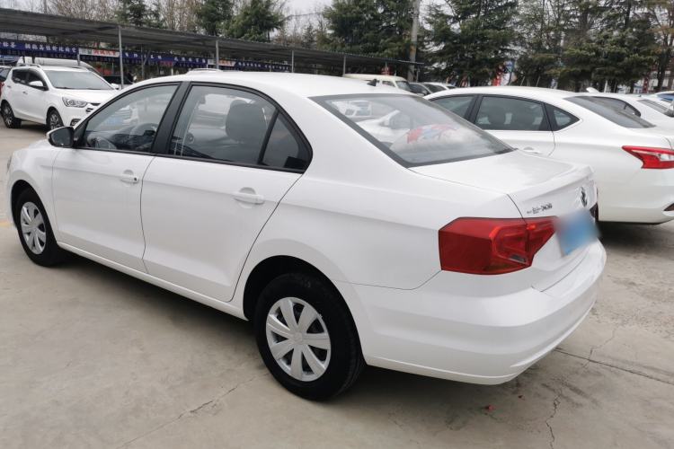 Used Volkswagen Jetta 2017 1.5L Manual Fashion Edition