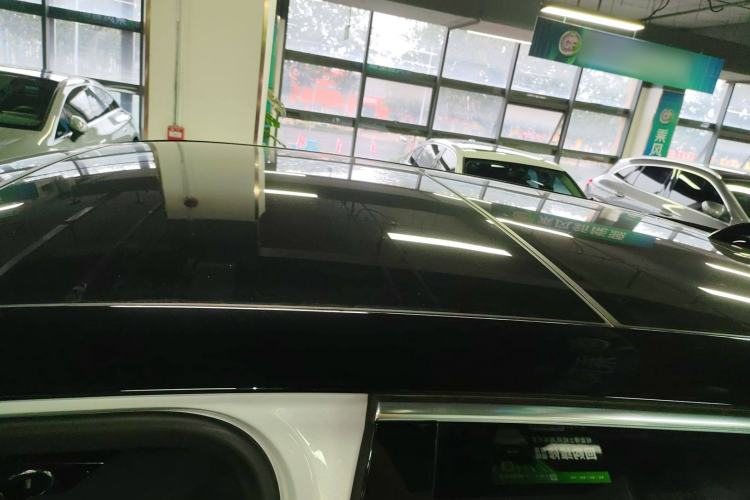 Used Cadillac LYRIQ 2022 Four-Wheel-Drive High-Performance Deluxe Edition