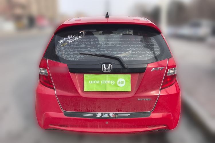 Used Honda Fit 2011 1.3L automatic comfort version
