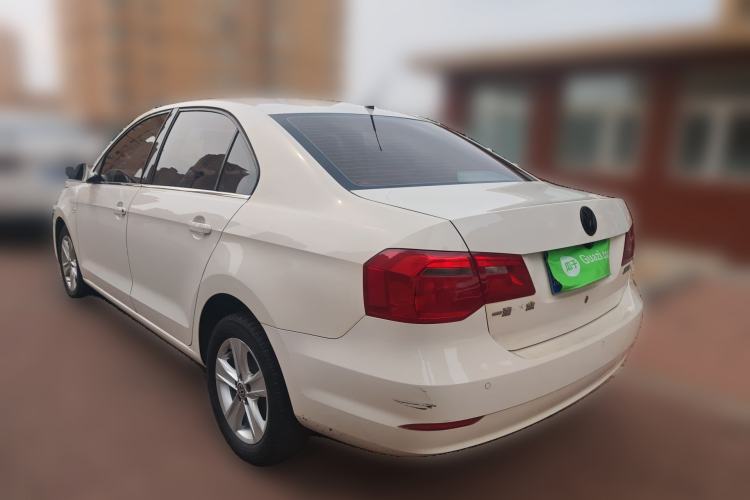 Used Volkswagen Jetta 2013 1.6L Automatic Luxury Model Rear Left 45 Deg