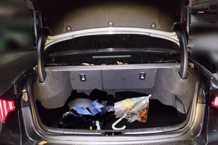 Used Lynk & Co 03 2023 1.5TD DCT JingPro
