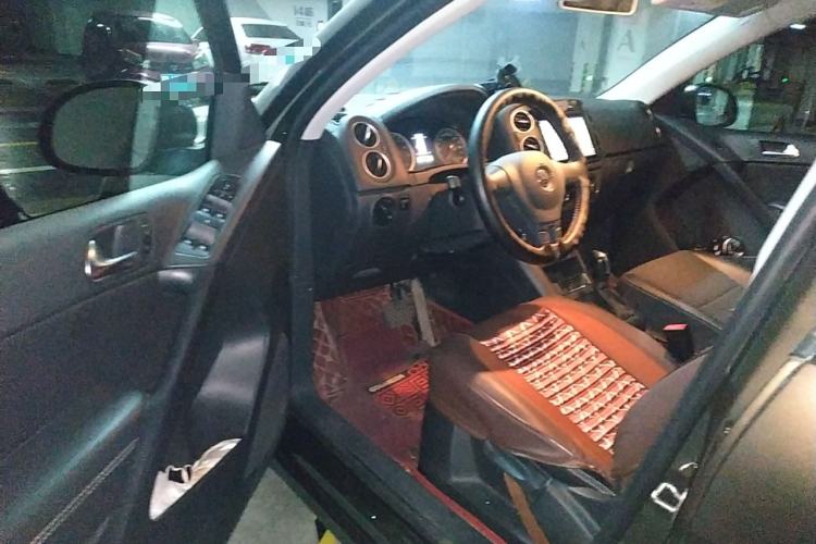 Used Volkswagen Tiguan 2016 280TSI Automatic Two-Wheel-Drive Silk Road Style Edition Driver Seat