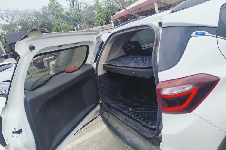 Used BYD Yuan New Energy 2018 EV360 Smart Connect Cool Edition
