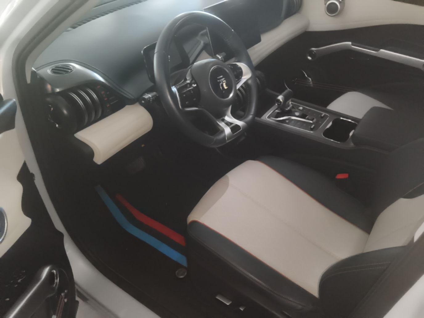 BYD Yuan PLUS 2022 510 km Luxury Version — снимка 17
