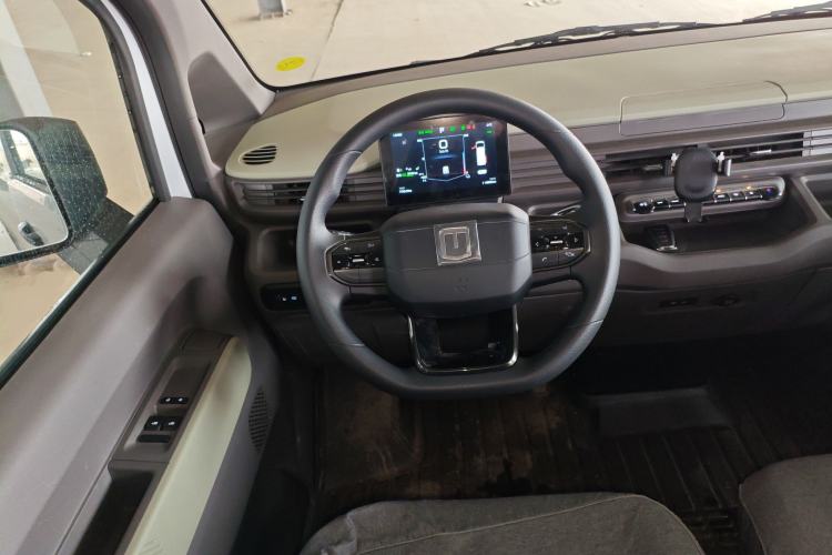 Used Farizon Xingxiang V 2025 Star Enjoy V7E Functional Edition Smart Edition Xuanwu 51.4 kWh Steering Wheel