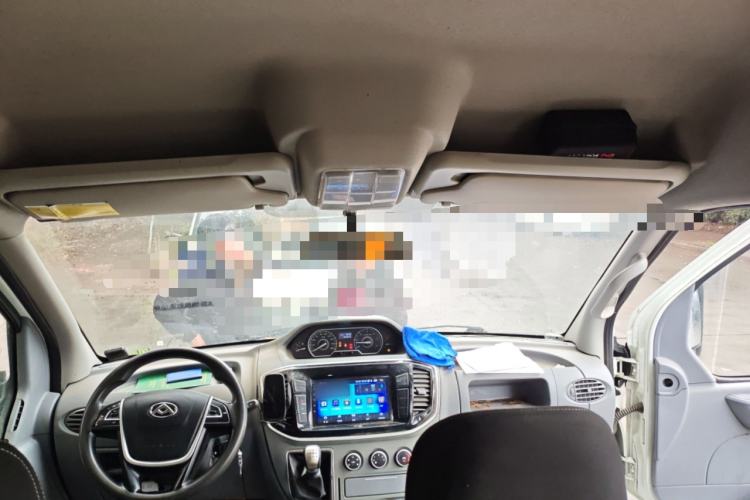 Used SAIC MAXUS Xintu V80 2021 2.0T Manual Classic Aoyuntong Long Wheelbase Mid-Roof 6/7/8/9-Seater