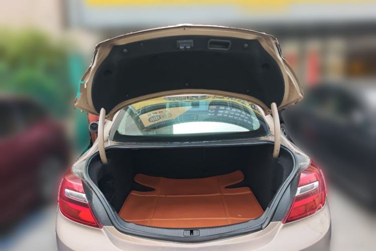 Used Buick Regal 2015 1.6T Elite Tech Model Trunk