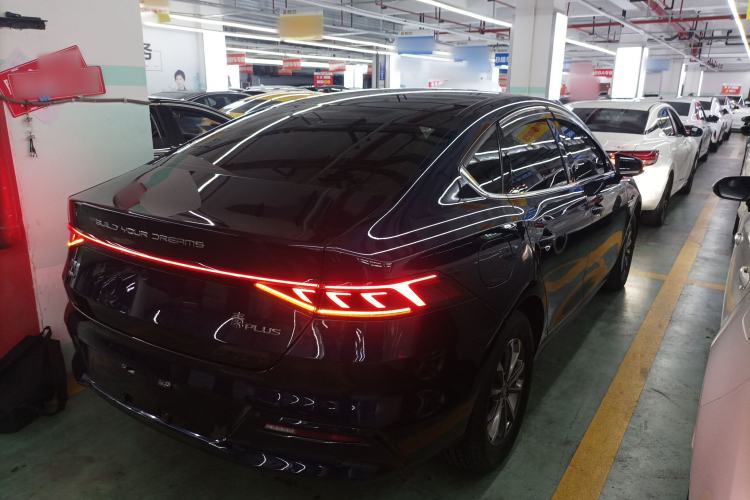 Used BYD Qin PLUS 2024 HONOR Edition DM-i 55KM Leading Model