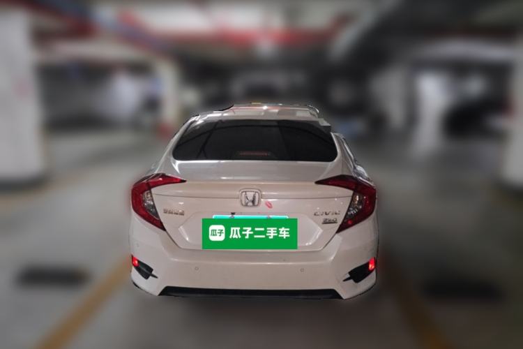 Used Honda Civic 2016 220TURBO CVT Luxury Edition
