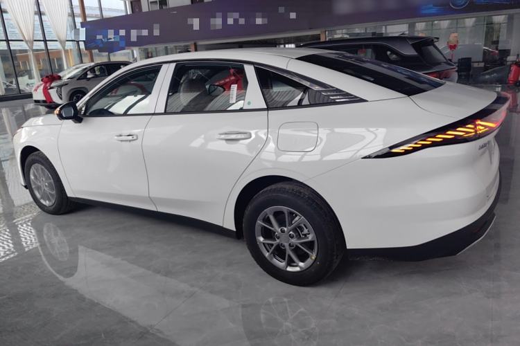 Used Geely Galaxy L6 2025 EM-i 60km Exploration Edition