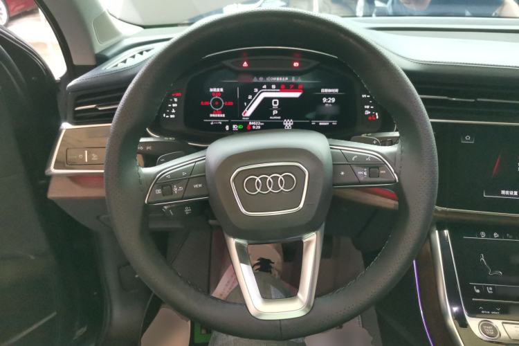 Used Audi Q7 2022 55 TFSI quattro S line Sport model Steering Wheel