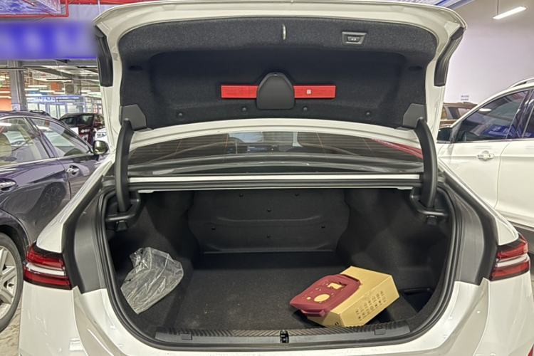 Used BMW 5 Series 2025 525Li M Sport Package