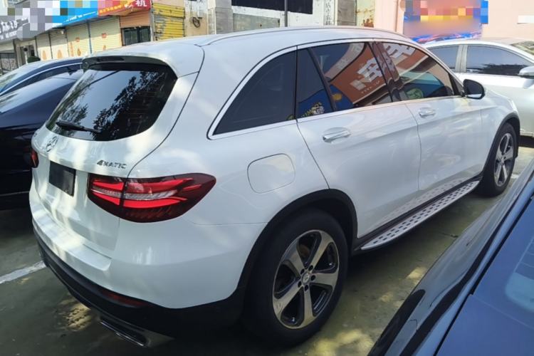 Used Mercedes-Benz GLC 2016 GLC 300 4MATIC Dynamic Model Rear Right 45 Deg