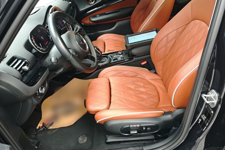 Used MINI Clubman 2022 1.5T COOPER Connoisseur Left Front Seat