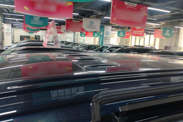 Used VOYAH Dream 2025 PHEV Four-Wheel-Drive Flagship Kunpeng Edition Roof