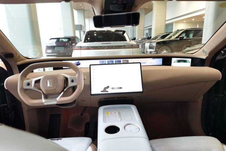 Used Avatr 07 2024 Ultra Range-Extended Four-Wheel Drive