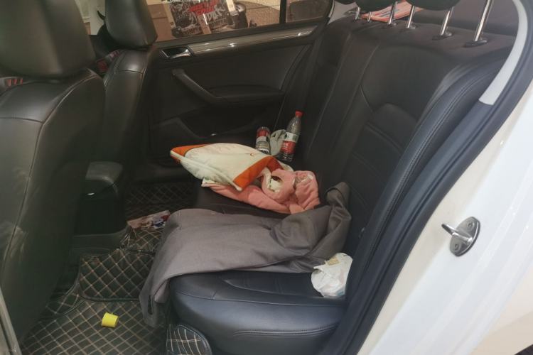 Used Volkswagen Santana 2018 1.5L Automatic Fashion Edition Left Rear Seat