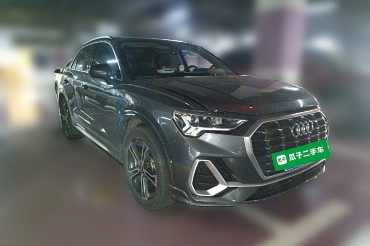 Used Audi Q3 2021 35 TFSI Fashion Dynamic Model
