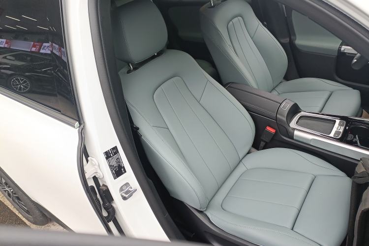 Used Mercedes-Benz EQB 2024 EQB 260