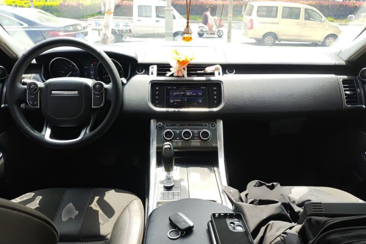 Used Land Rover Range Sport 2016 3.0 V6 Low-Power Version U.S. Specification
