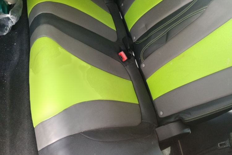 Used Roewe Clever 2021 302 km New Four-Seater Super-Efficient Version
