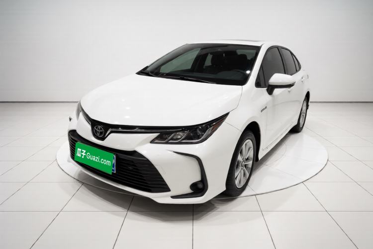 Toyota Corolla 2021 Dual-Motor 1.8L E-CVT Elite Edition usado