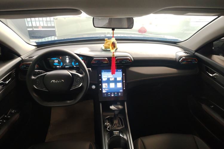 Used Dongfeng Aeolus Yixuan 2024 1.5L Automatic JingSu Edition Center Console