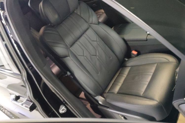 Used Zeekr 009 2022 WE Edition
