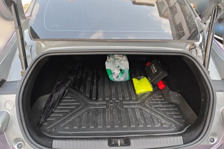 Used XPeng P7 2022 480E+ Trunk