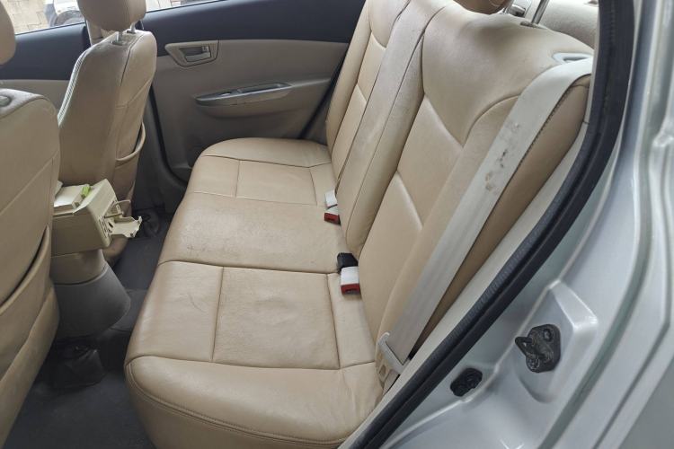 Used CHANGAN Alsvin V5 2012 1.5L Manual Dream Edition
