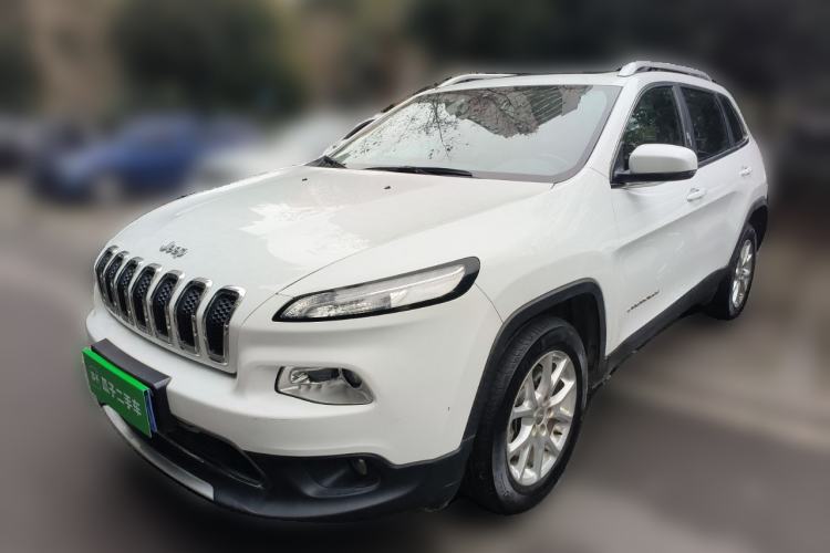 Used Jeep Cherokee 2017 2.0L Superior Edition