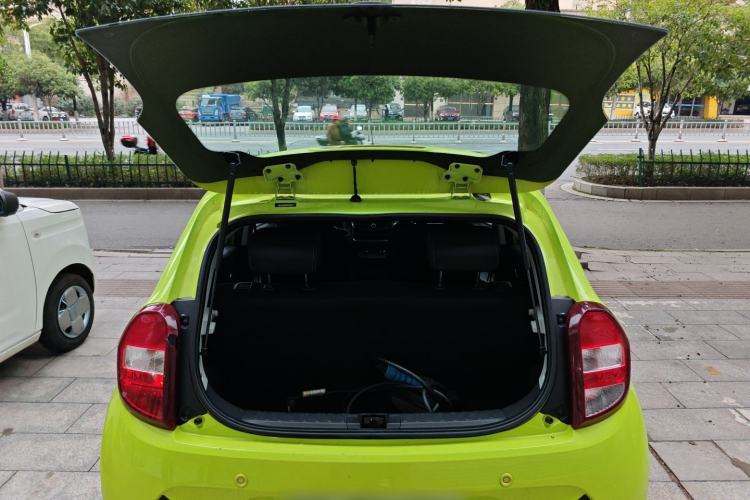 Used JMEV Xiao Qilin 2022 Heart-Pounding Edition