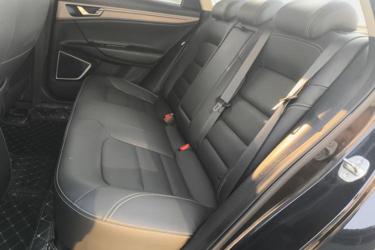 Used Geely Auto Emgrand GL 2017 1.8L DCT Elite Model
