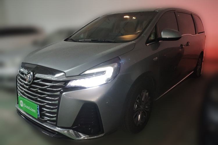 Used Buick GL8 2023 Land Executive Class Comfort Model