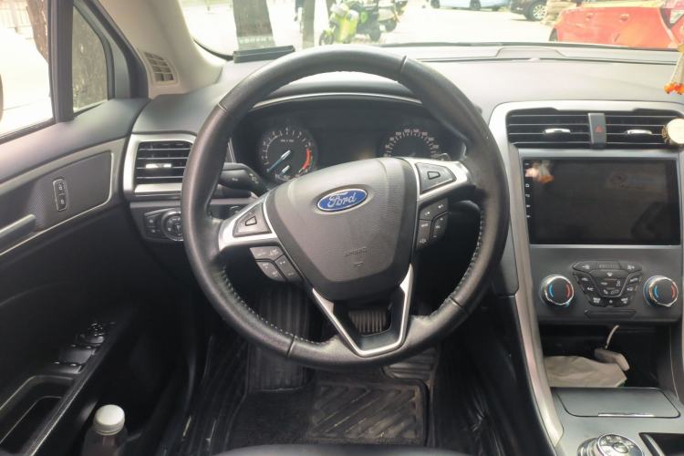 Used Ford Mondeo 2017 EcoBoost 180 Stylish Model
