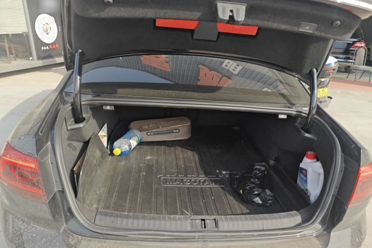 Used Volkswagen Magotan GTE Plug-in Hybrid 2022 GTE Luxury Model
